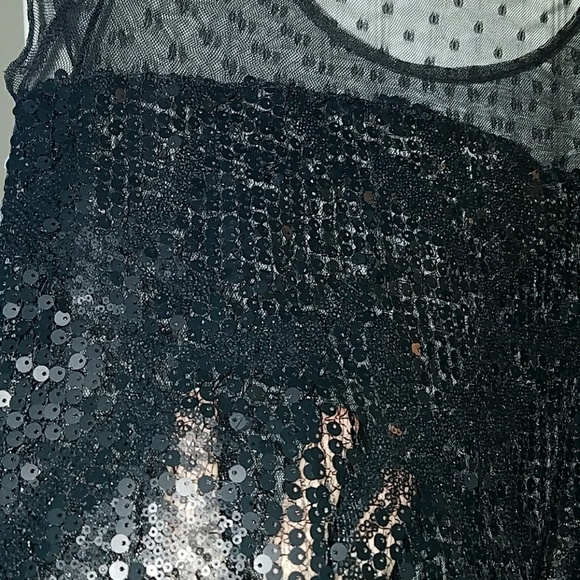 blouse - Picture 4 of 4